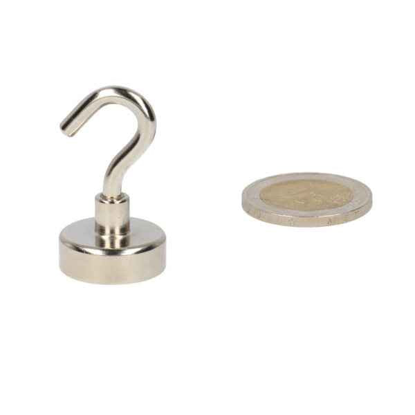 Silver-coloured powerful neodymium magnet with shaft housing and handy magnet hook with round base