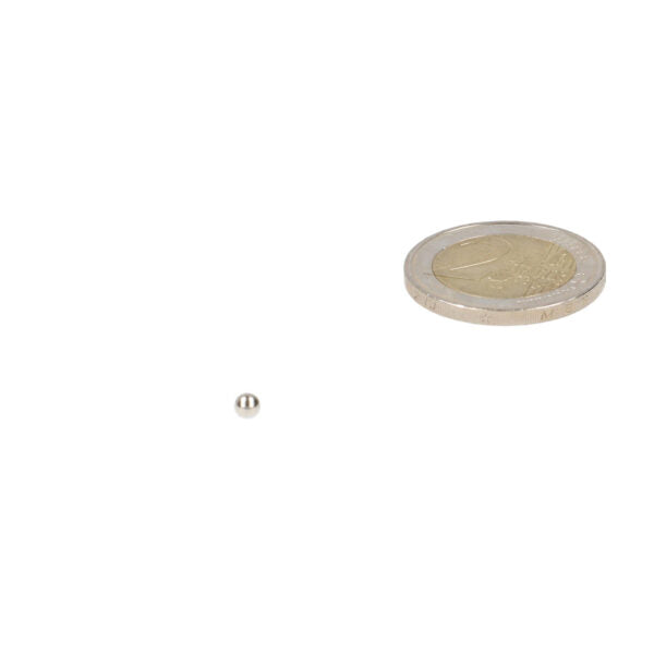 Small, shiny metal ball magnet 3.175 mm for high performance in various applications