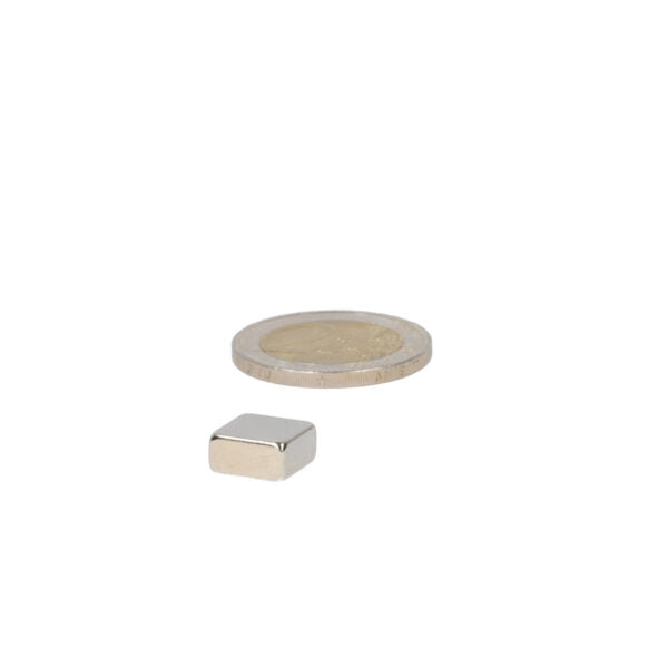 Neodymium block magnet 10 x 10 x 4 mm N45