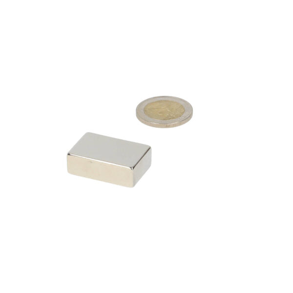Neodymium block magnet 30 x 30 x 15 mm N45, nickel-plated