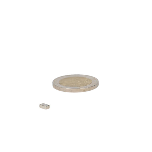 Neodymium block magnet 5 x 2.5 x 1.5 mm N45, nickel-plated