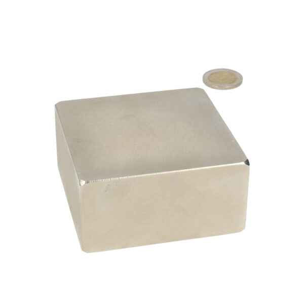 Neodymium block magnet 80x80x40 mm n50 in silver with a powerful magnet and a wide range of applications