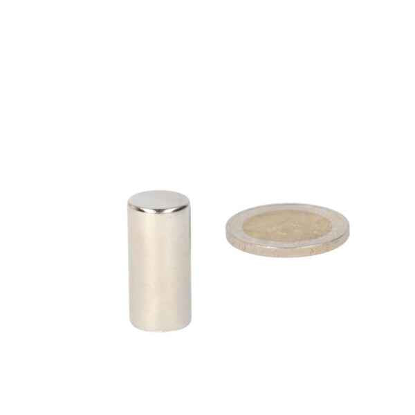 Silver cylindrical neodymium rod magnet n45 12×25 mm with strong attraction and smooth surface