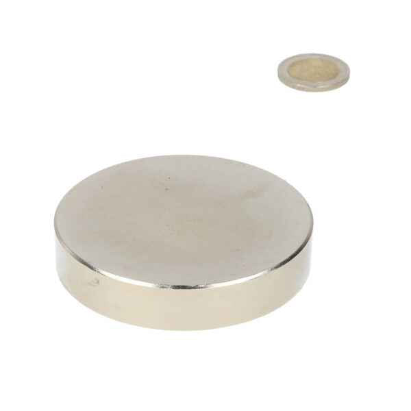Silver-coloured neodymium disc magnet with smooth rounded edges for strong fixing and various applications